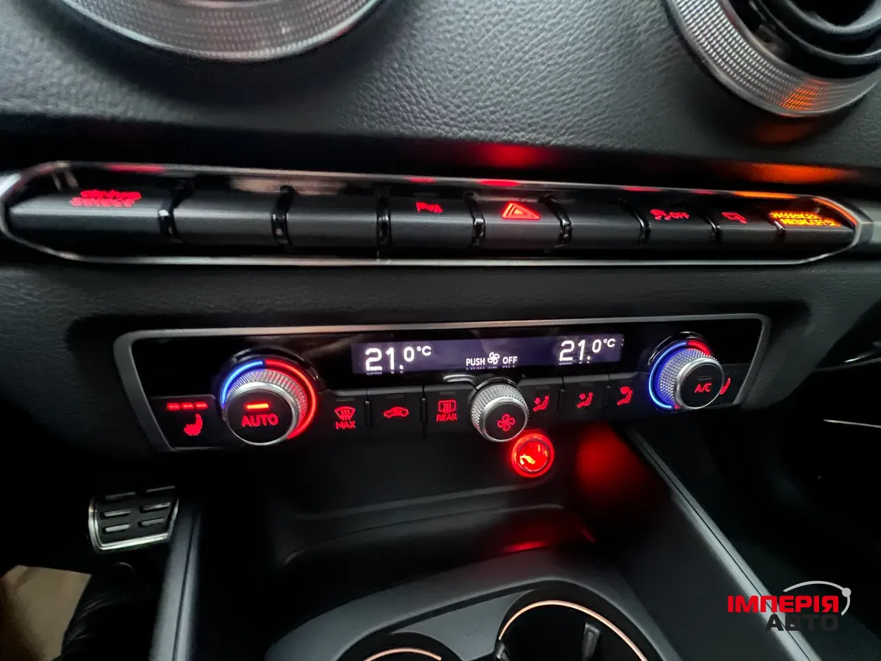 Audi S3 - фото 26