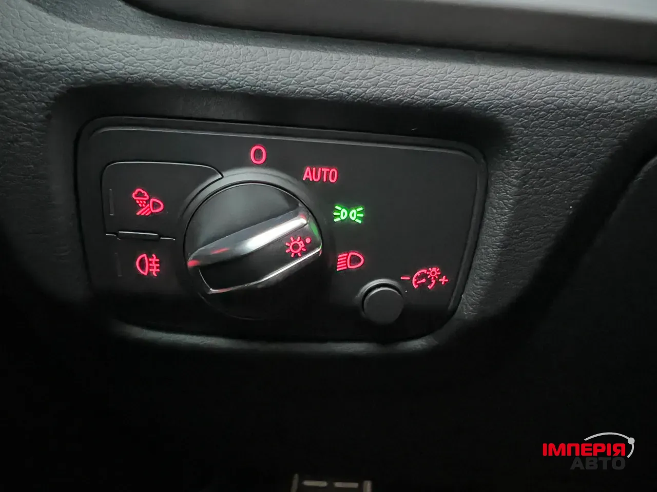 Audi S3 - фото 32