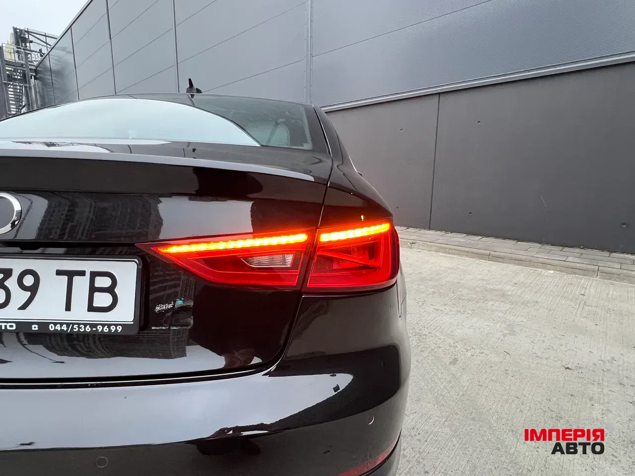 Audi S3 - фото 5