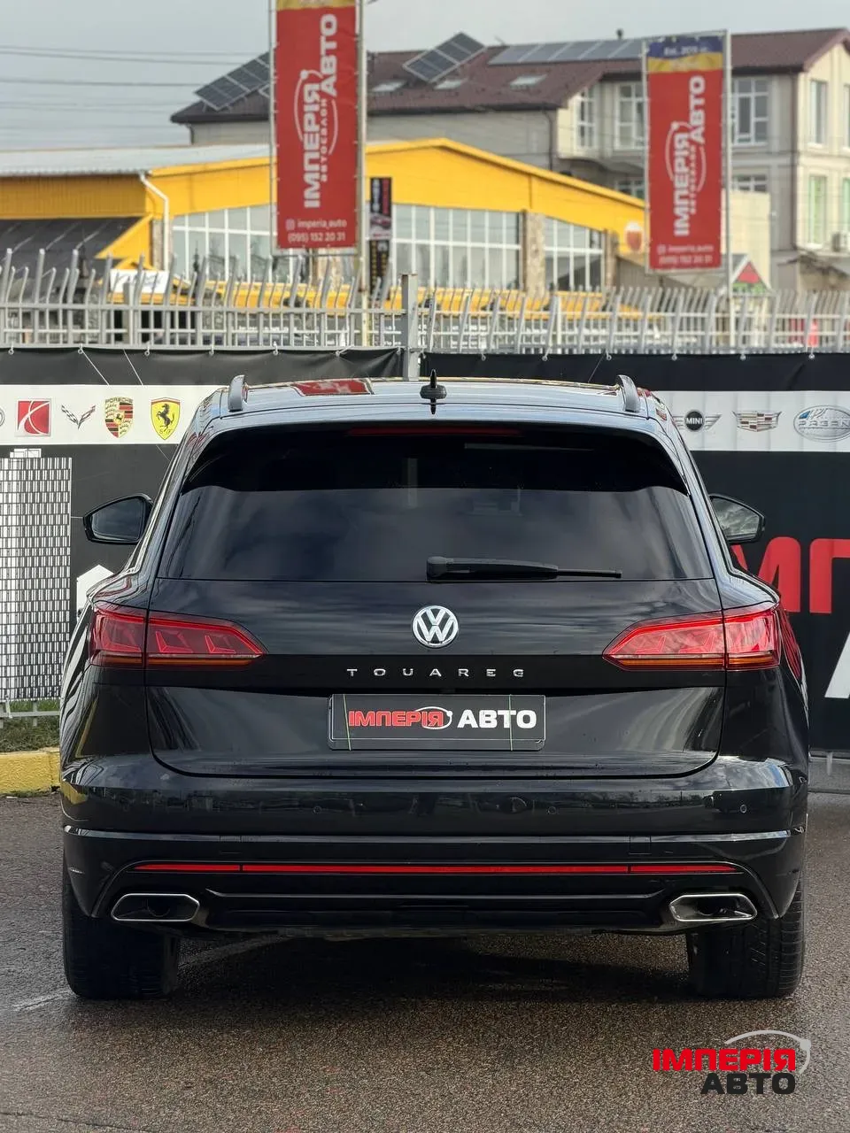 Volkswagen Touareg - фото 4