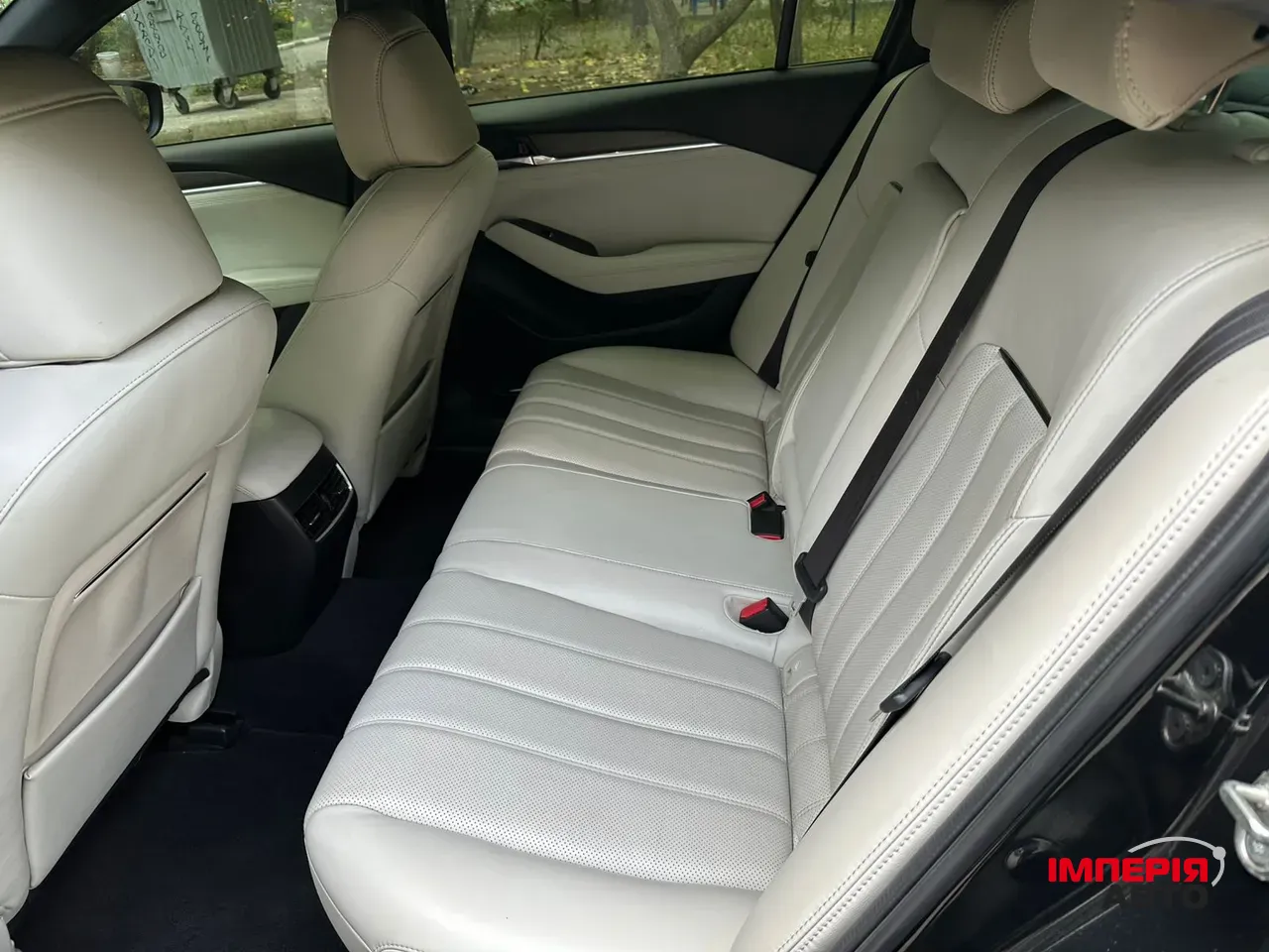 Mazda 6 - фото 12