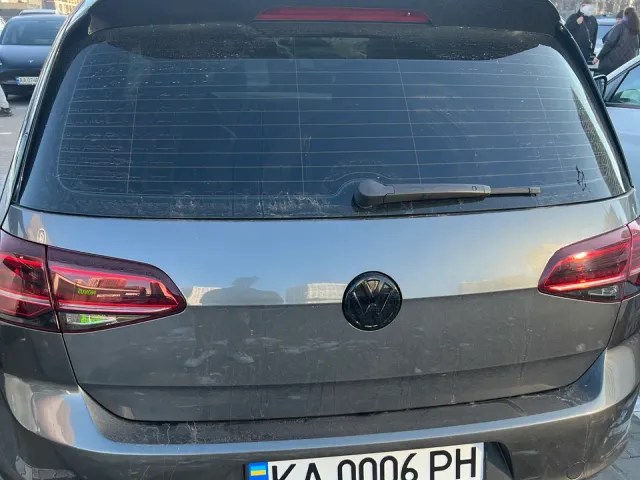 Volkswagen Golf - фото 2