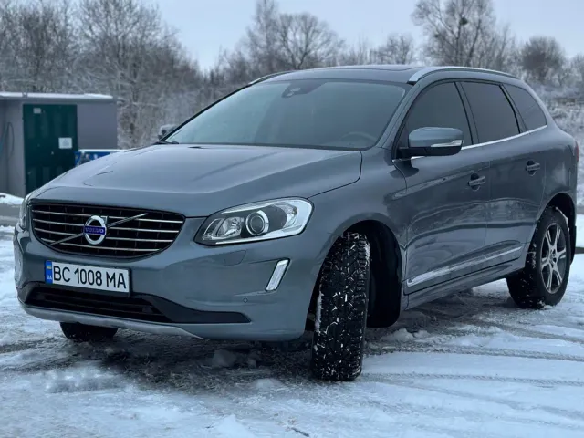 Volvo XC60 - фото 3