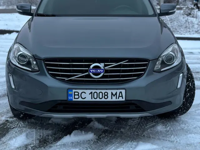 Volvo XC60 - фото 2