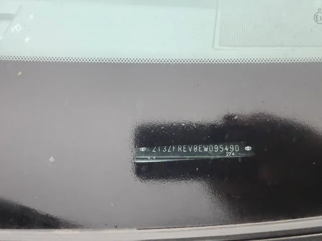 Toyota RAV4 - фото 4