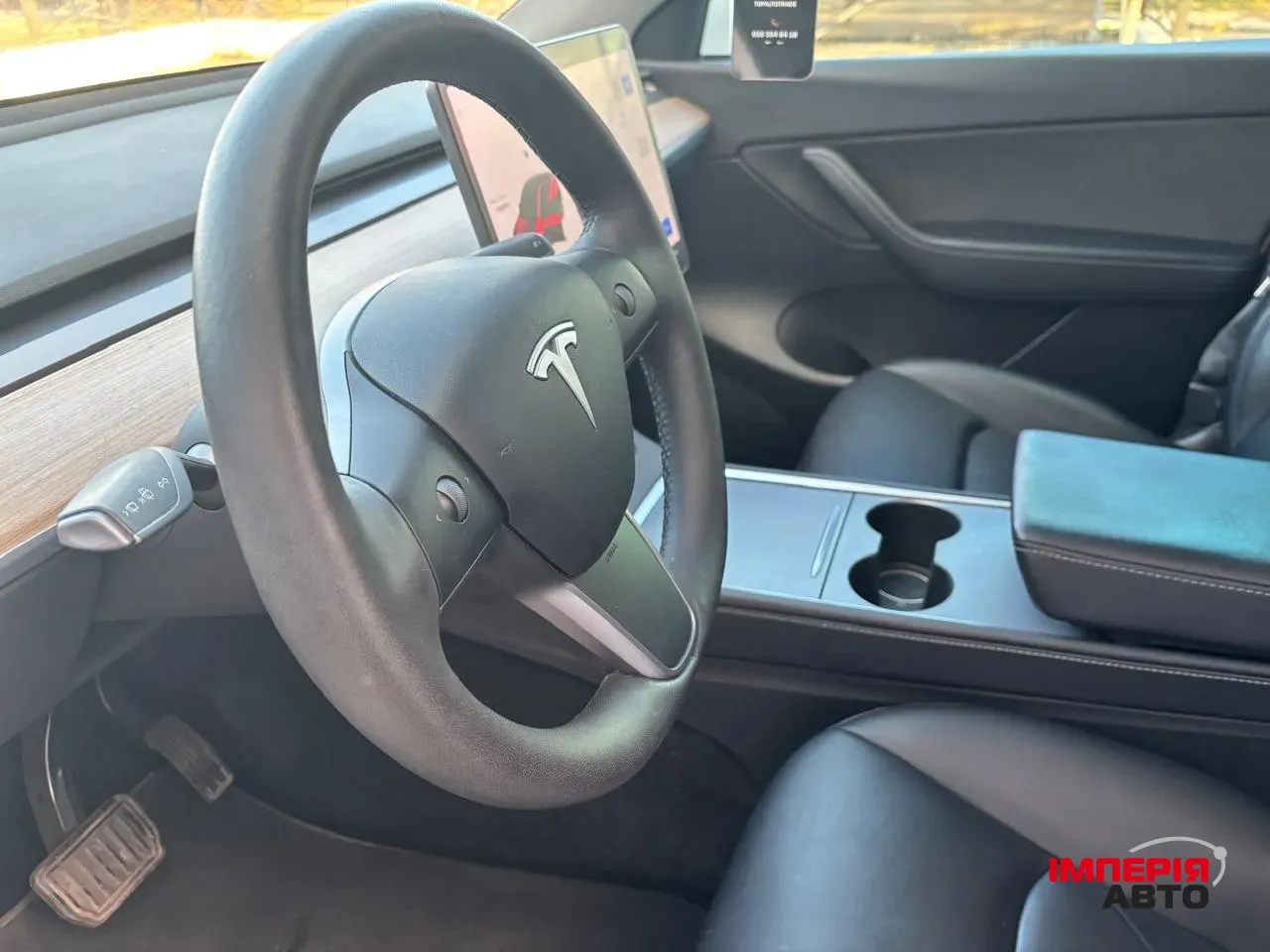 Tesla Model Y - фото 7