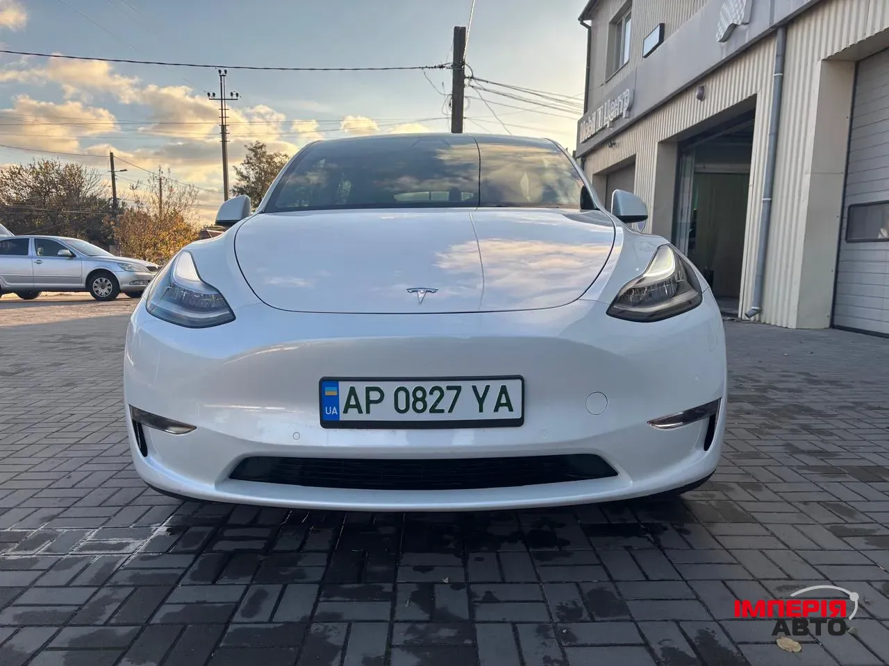 Tesla Model Y - фото 14
