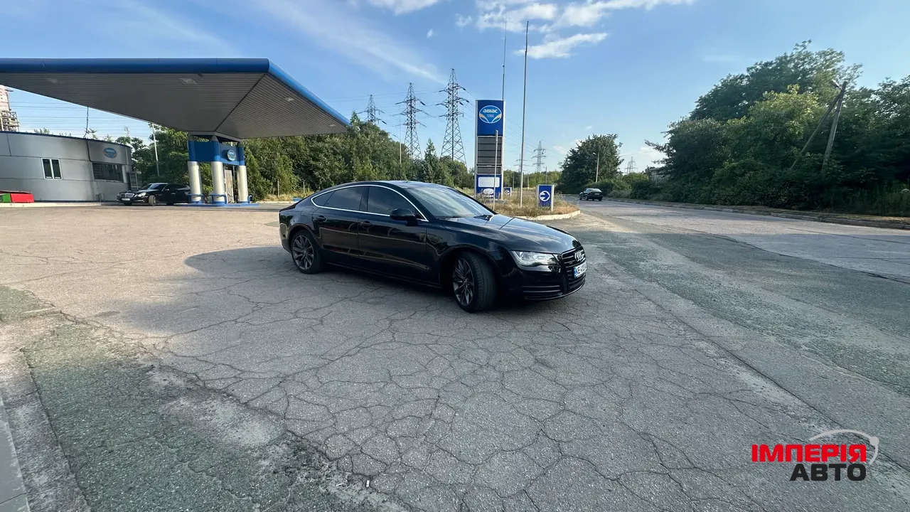 Audi A7 - фото 5