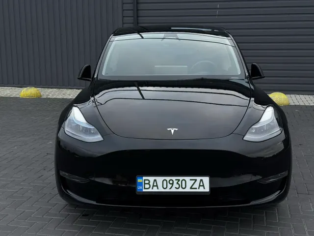 Tesla Model Y - фото 2
