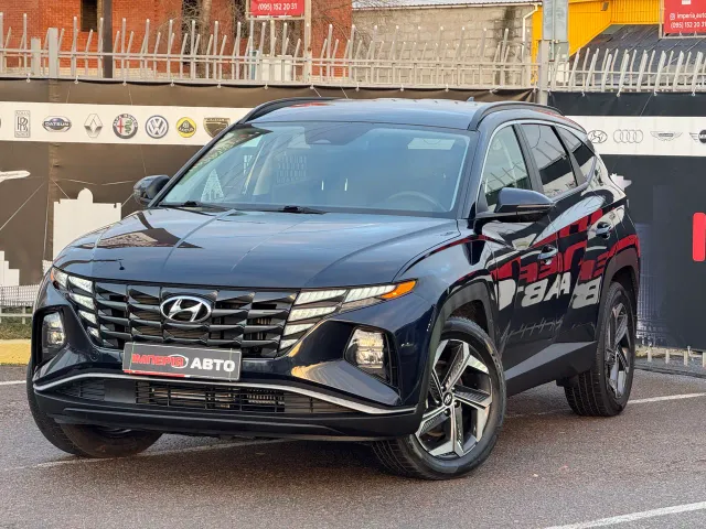 Hyundai Tucson - фото 1