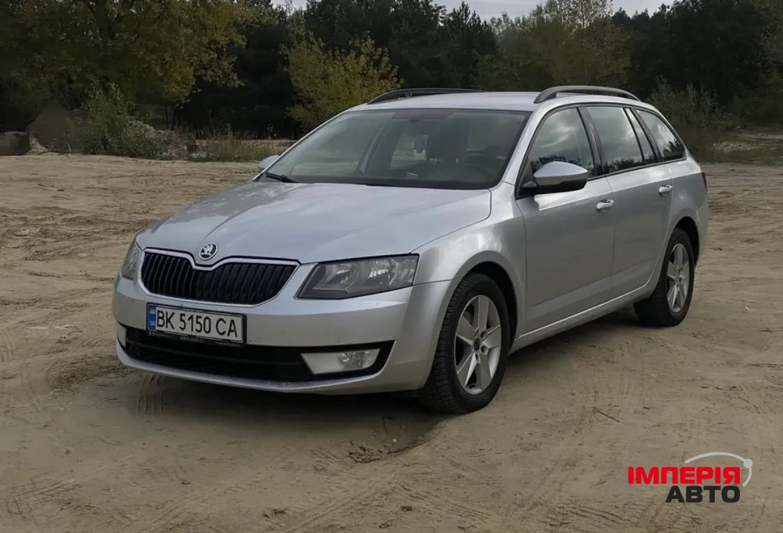 Skoda Octavia - фото 1