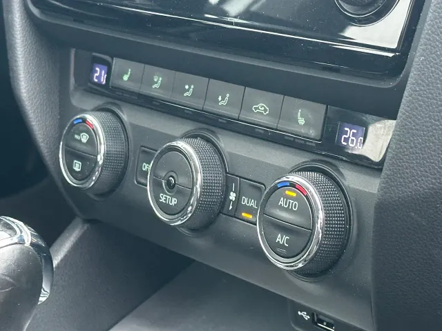 Skoda Octavia - фото 4