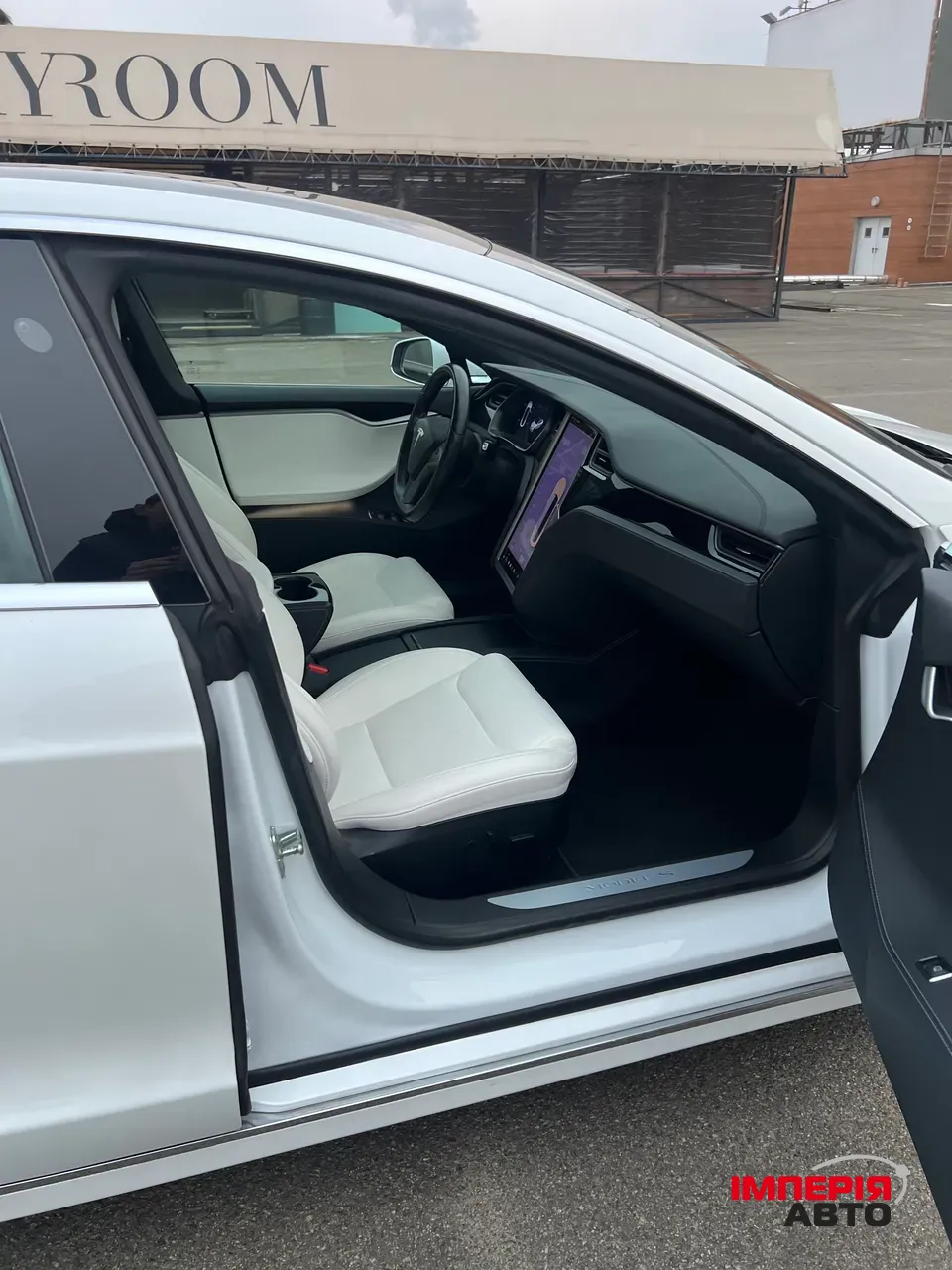 Tesla Model S - фото 29