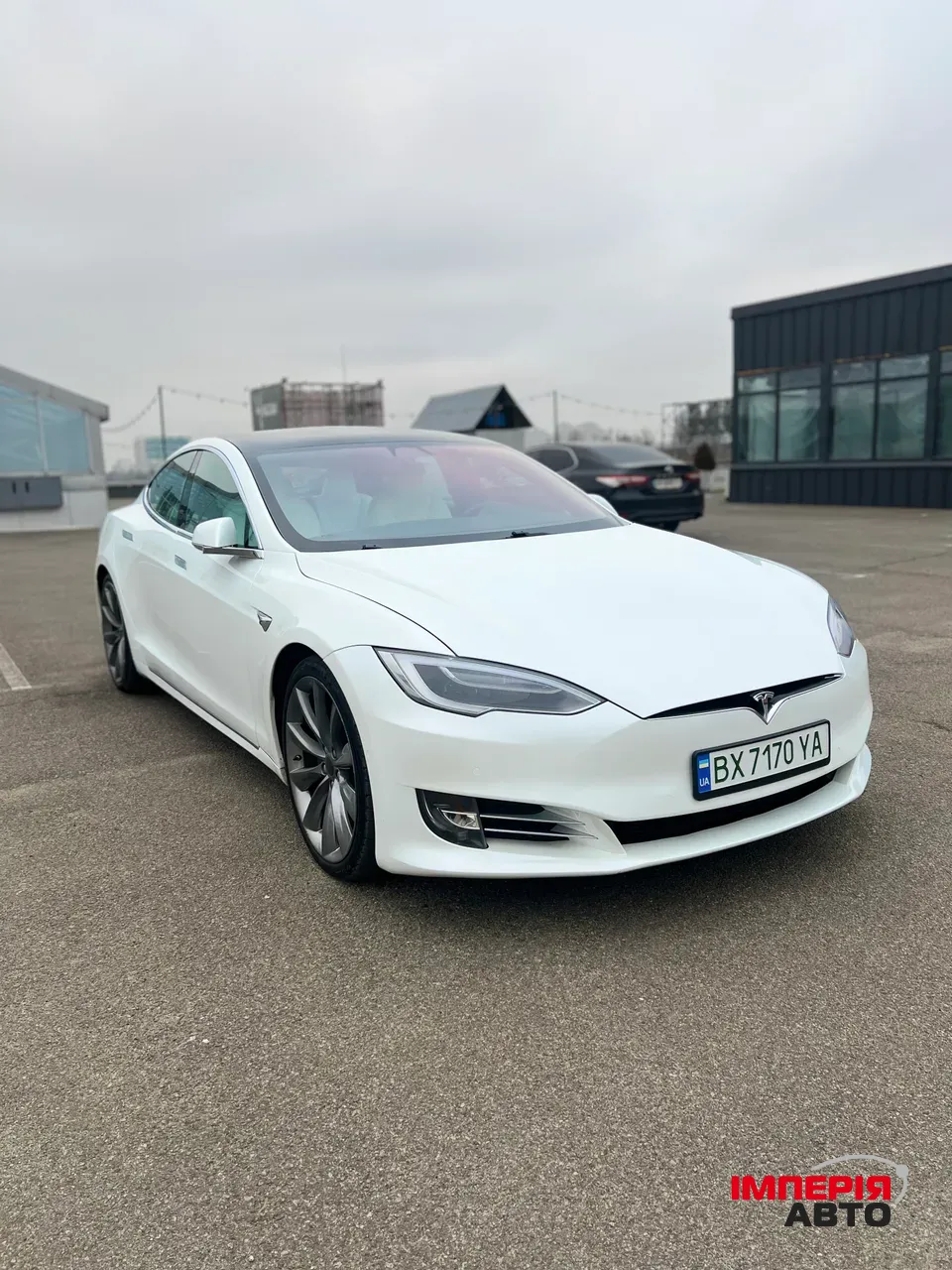 Tesla Model S - фото 5