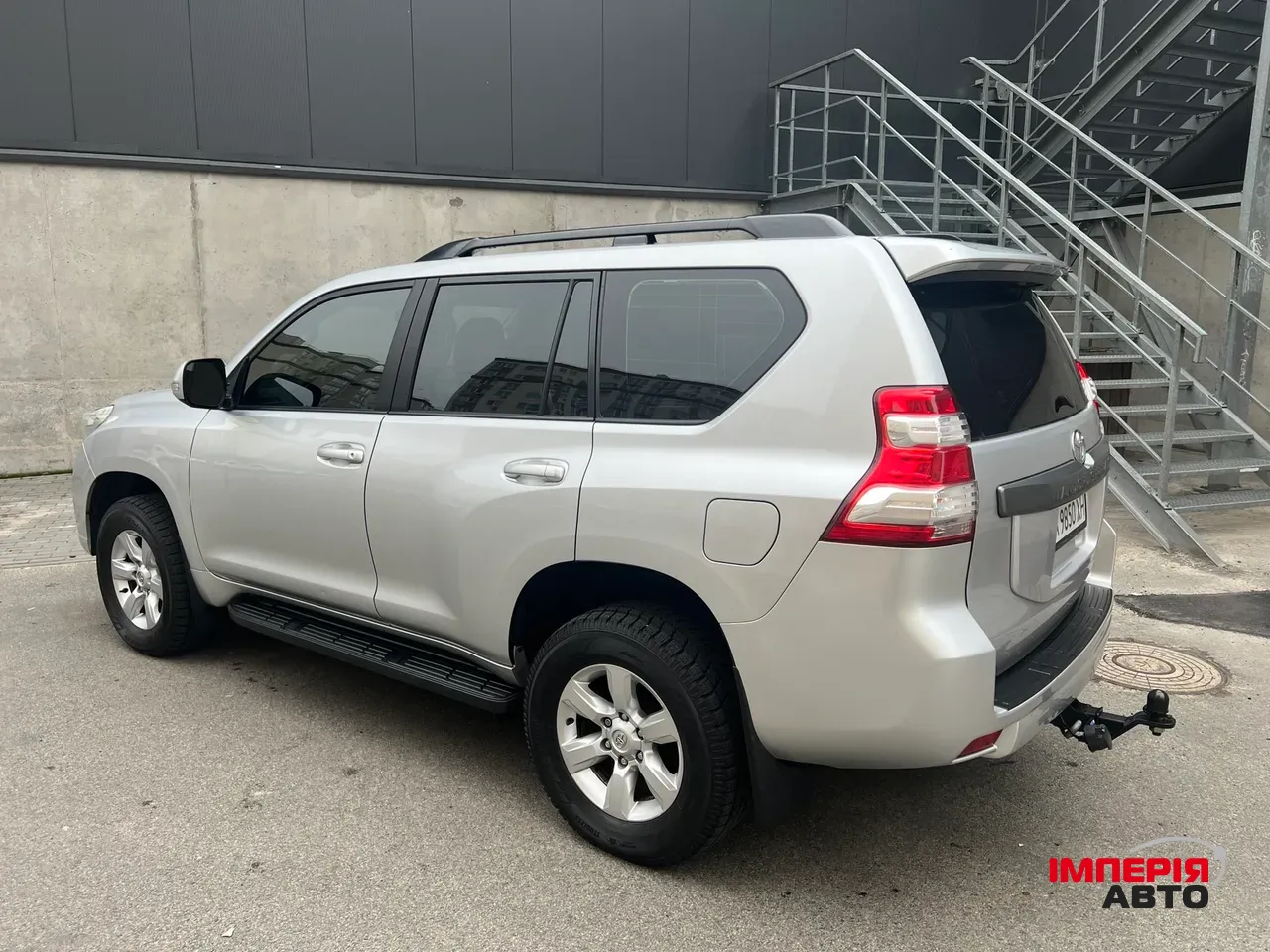 Toyota Land Cruiser Prado - фото 6