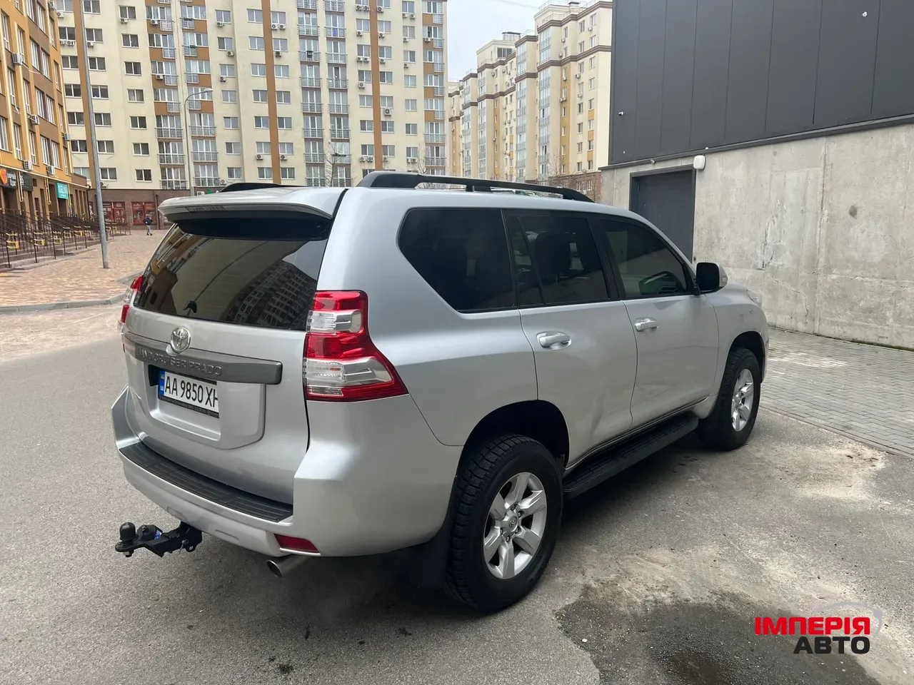 Toyota Land Cruiser Prado - фото 9