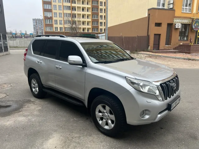 Toyota Land Cruiser Prado - фото 4