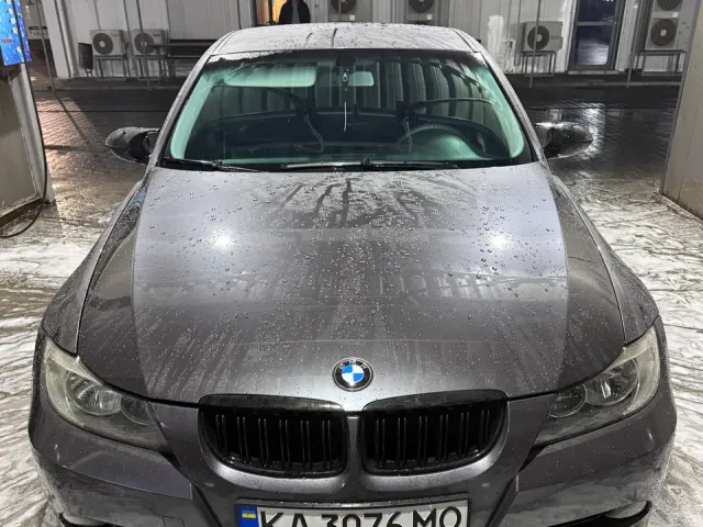BMW 3 серії - фото 1