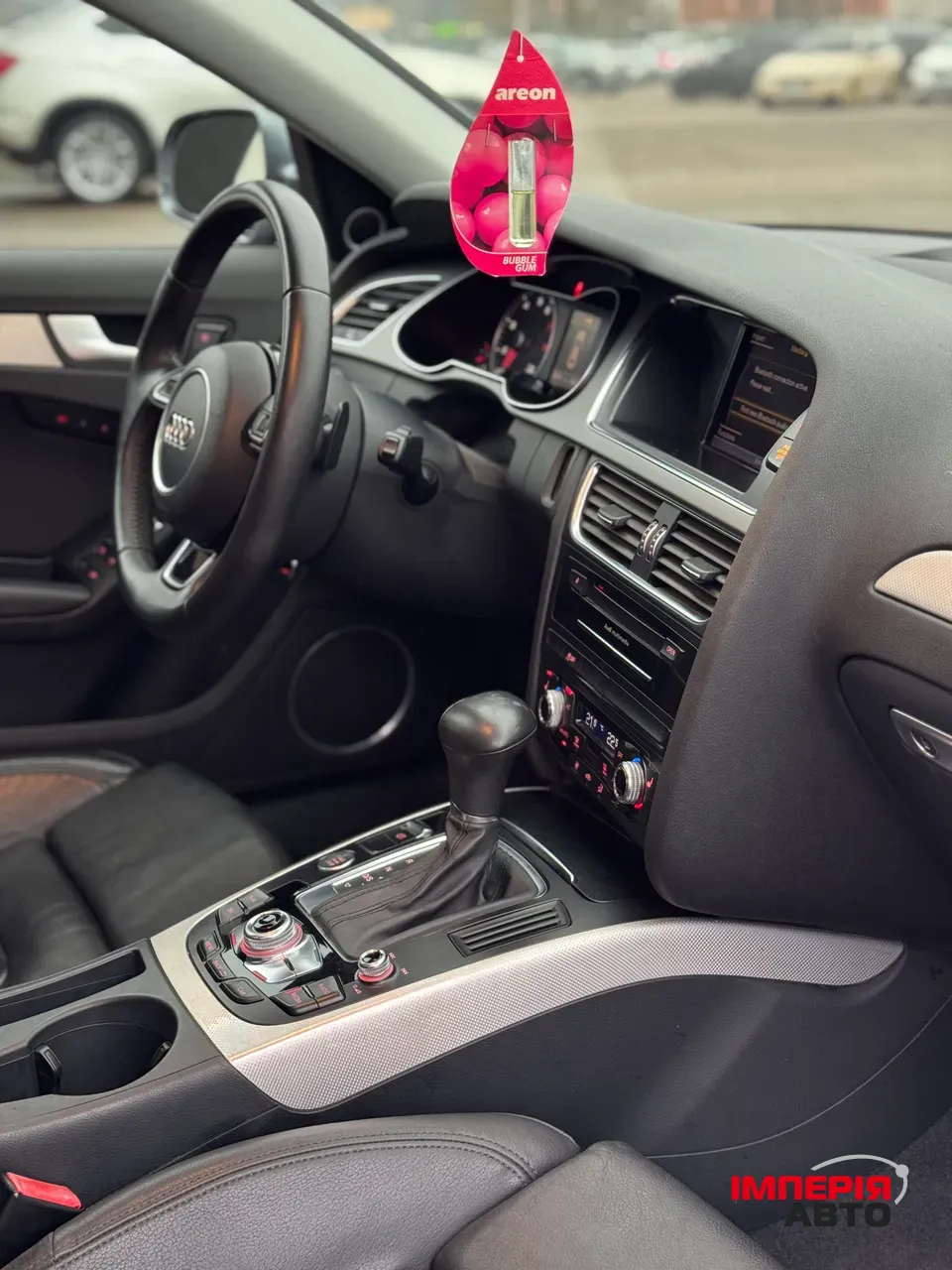 Audi A4 - фото 20