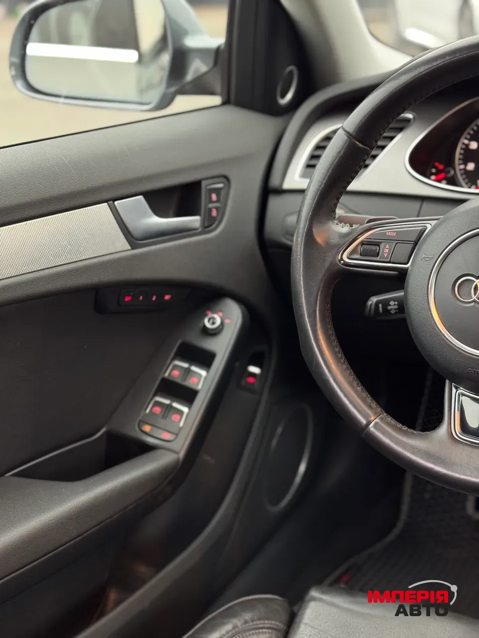 Audi A4 - фото 16