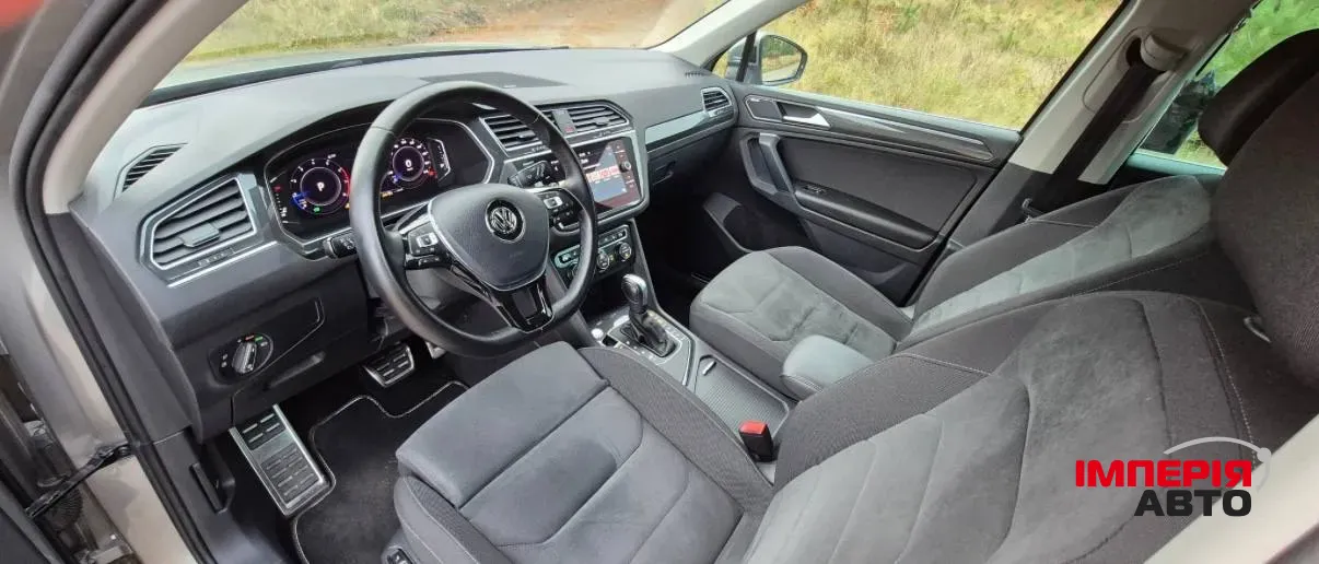 Volkswagen Tiguan - фото 4