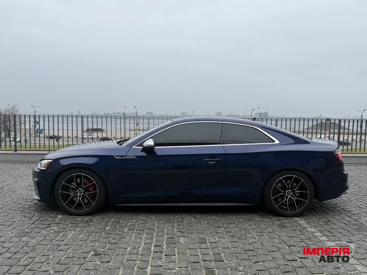 Audi S5 - фото 8