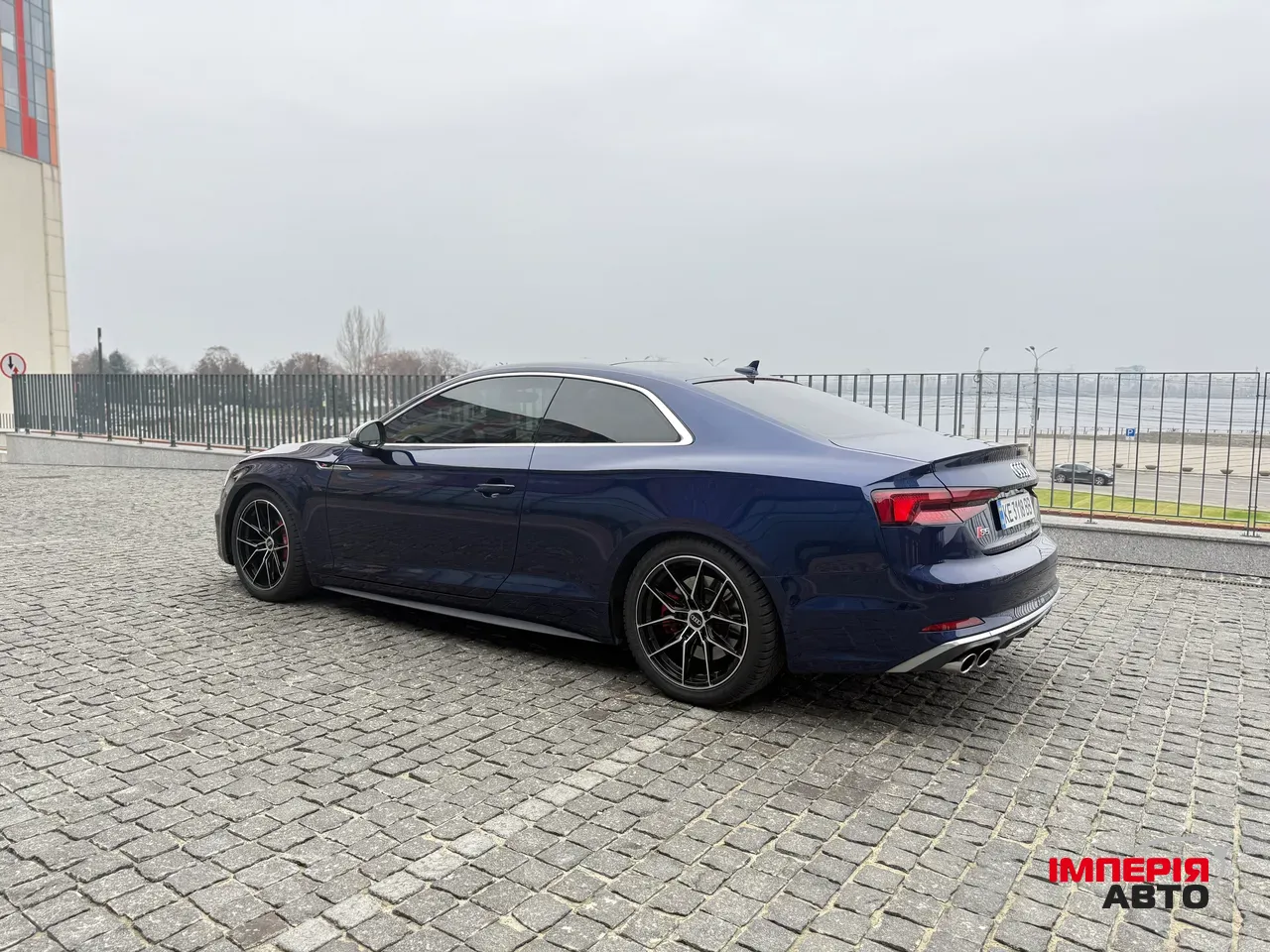 Audi S5 - фото 9