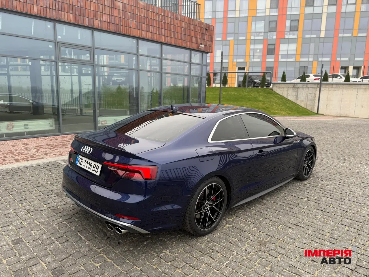 Audi S5 - фото 11