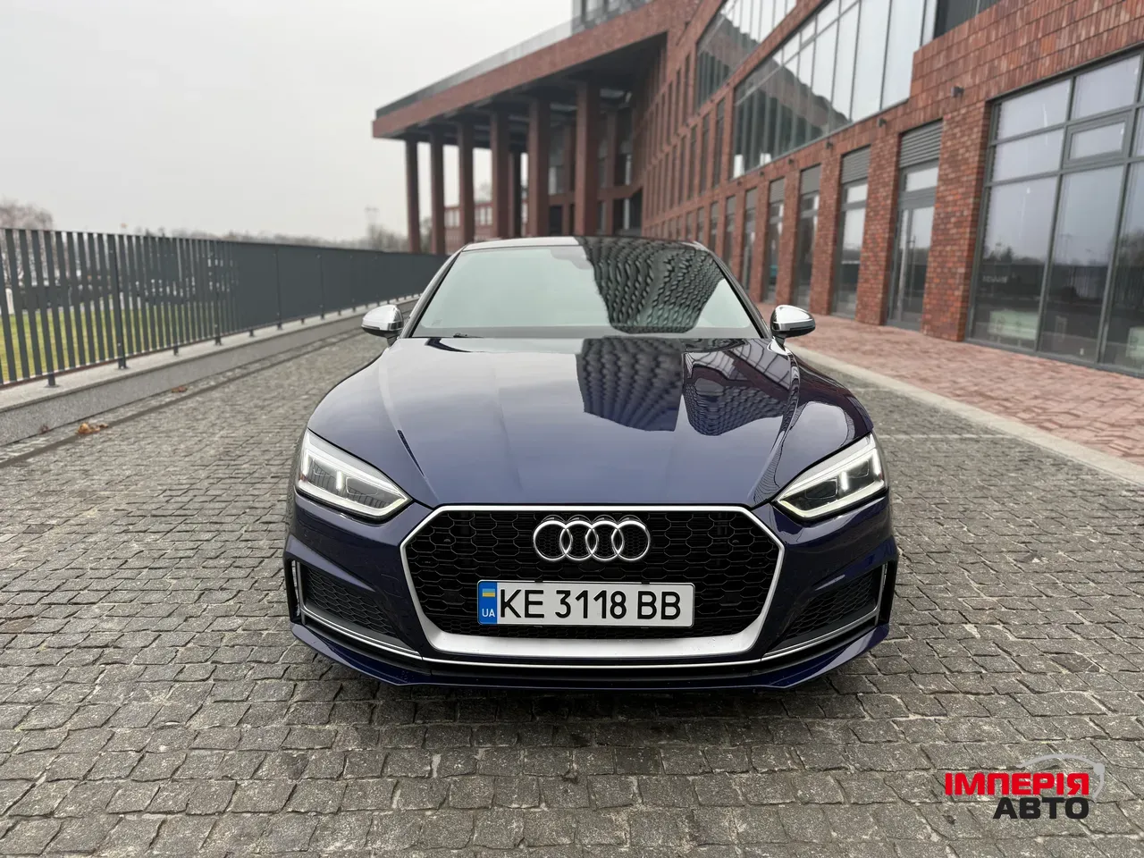 Audi S5 - фото 7