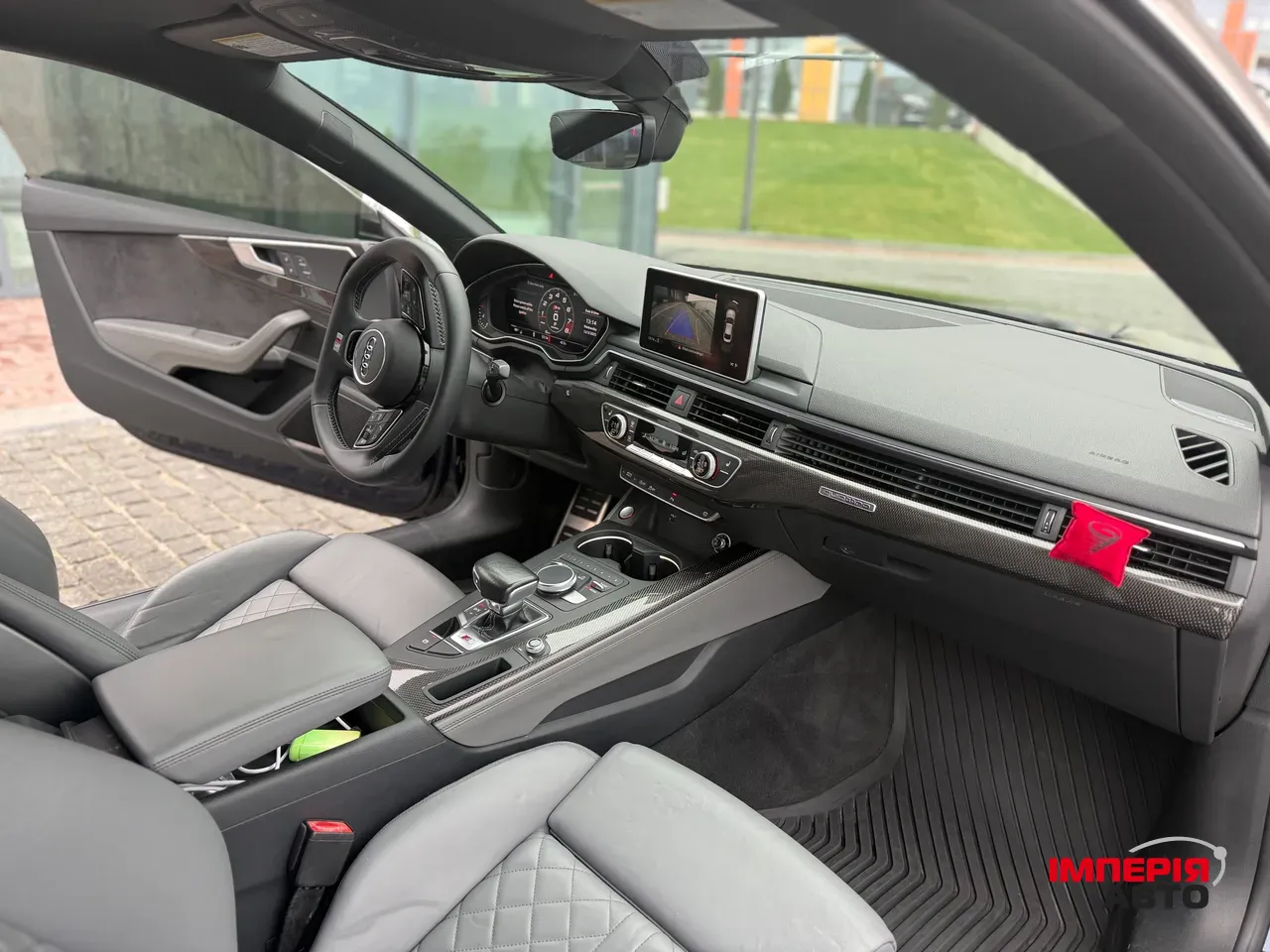 Audi S5 - фото 23