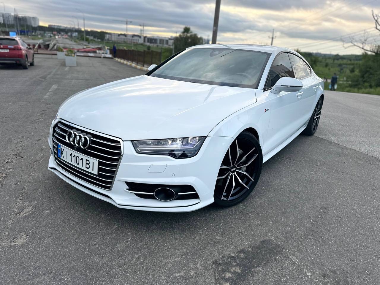 Audi A7 - фото 1
