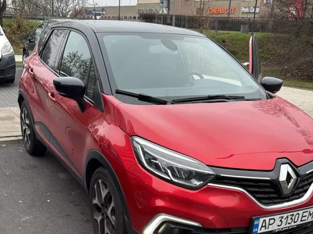 Renault Captur - фото 2