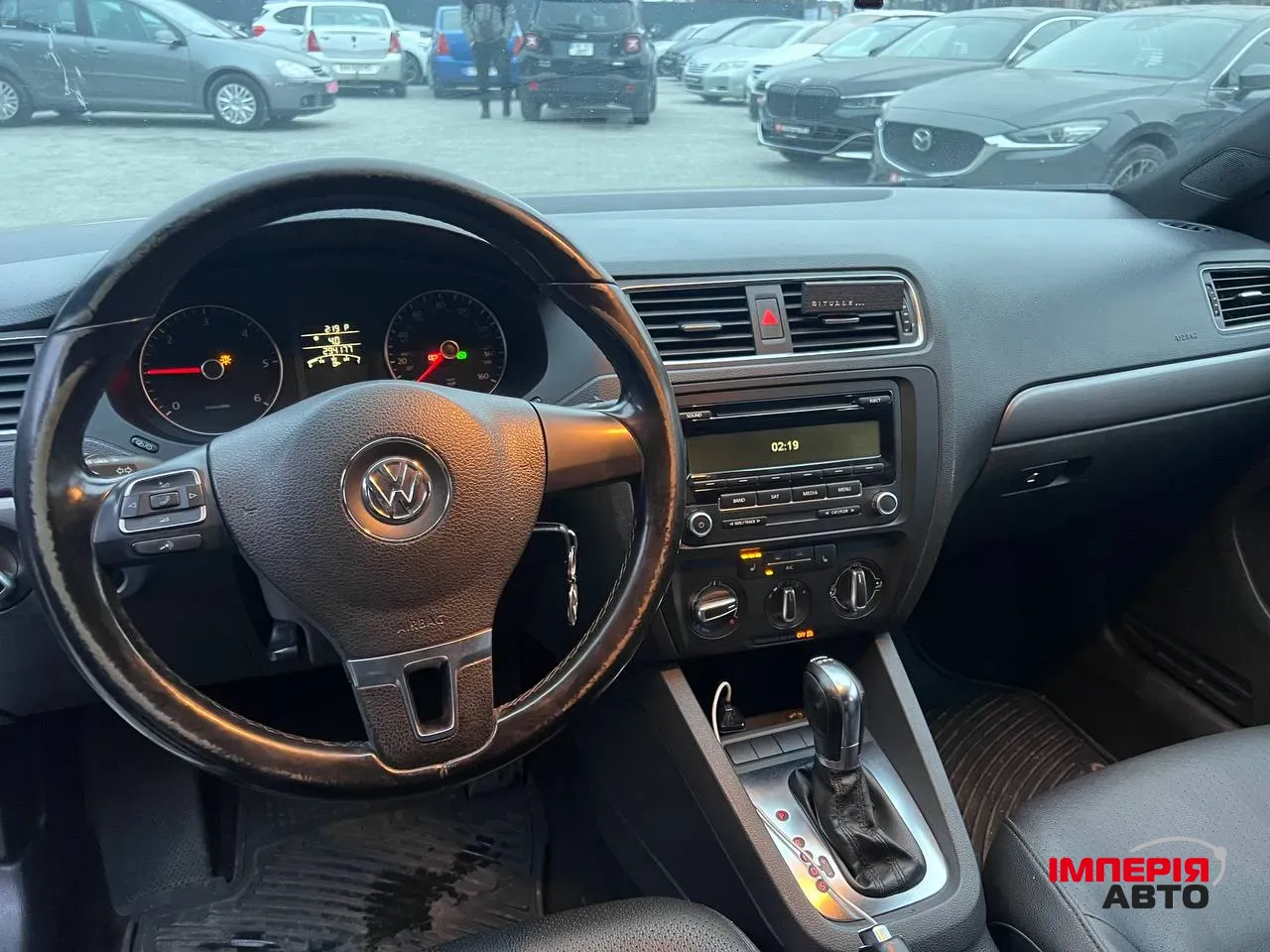 Volkswagen Jetta - фото 5