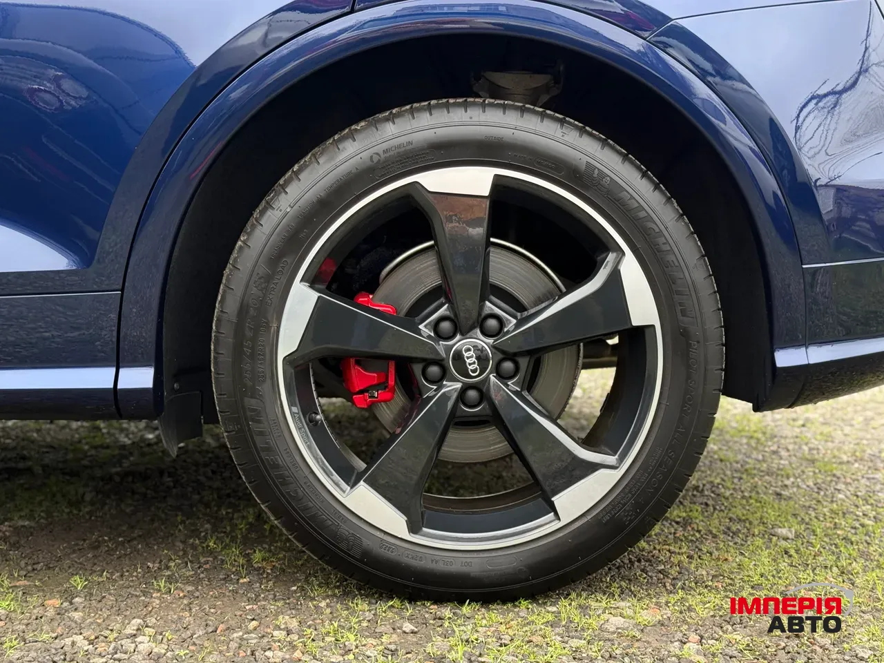 Audi SQ5 - фото 9