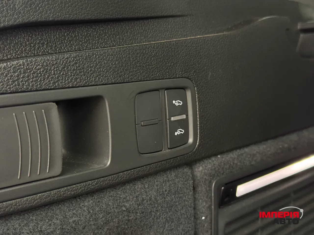 Audi SQ5 - фото 49