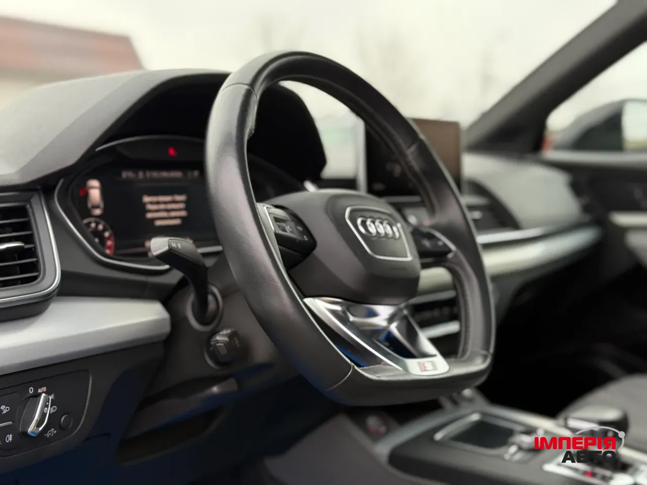 Audi SQ5 - фото 23