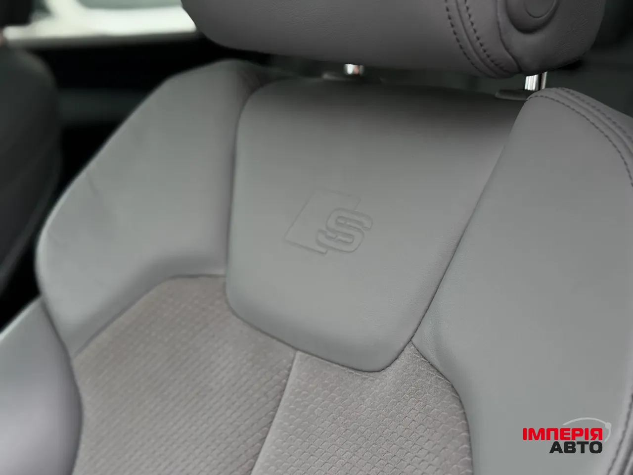 Audi SQ5 - фото 21