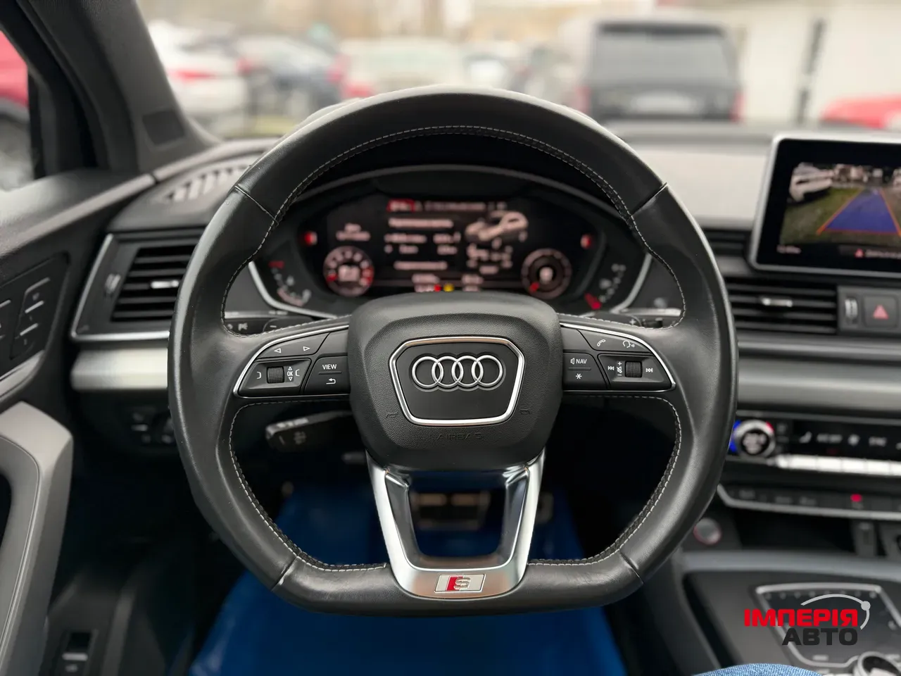 Audi SQ5 - фото 16