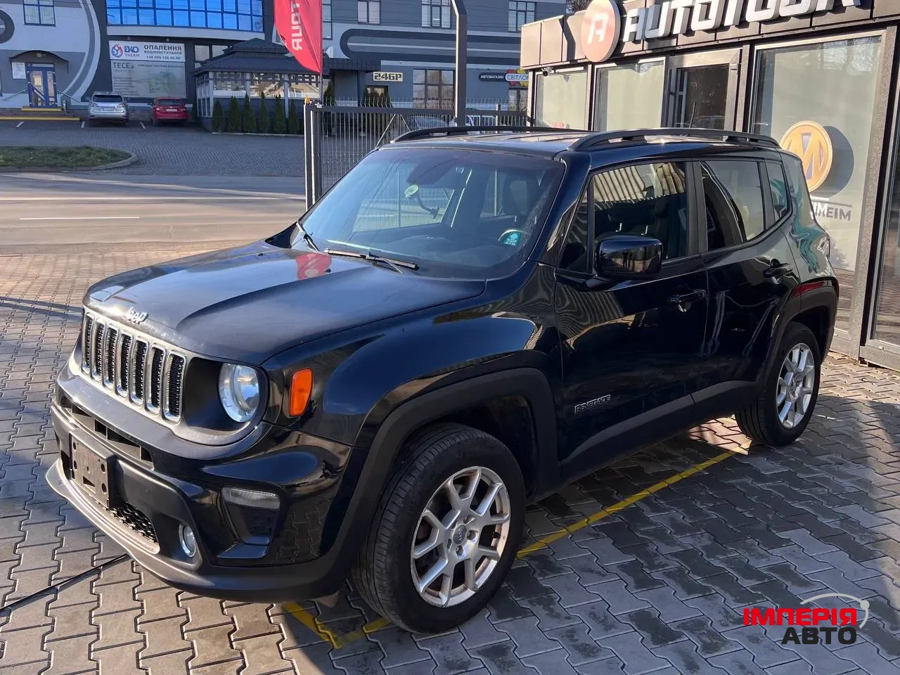 Jeep Renegade - фото 2