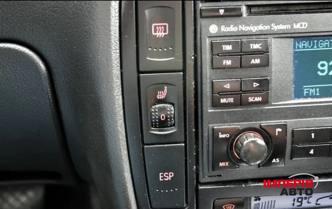 Volkswagen Passat - фото 9