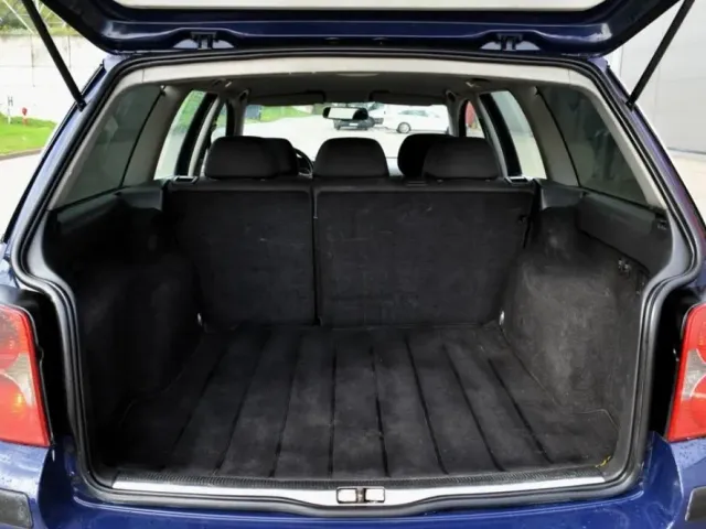 Volkswagen Passat - фото 3