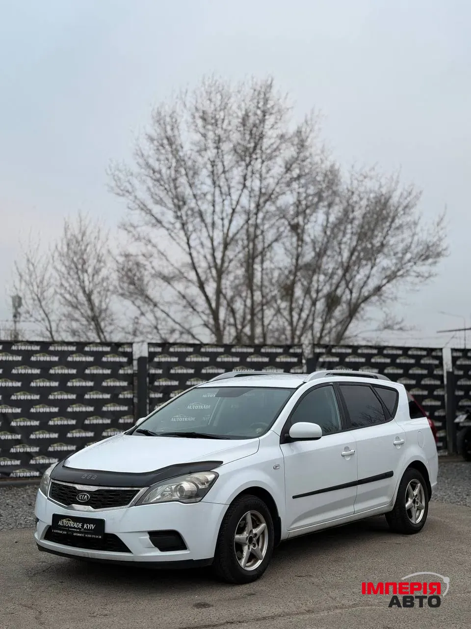 Kia Ceed - фото 2