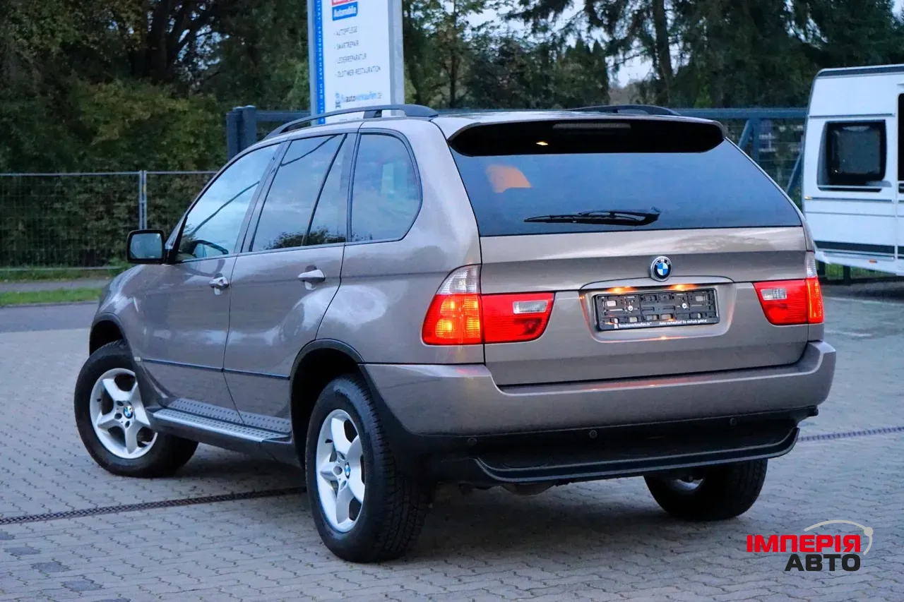BMW X5 - фото 12
