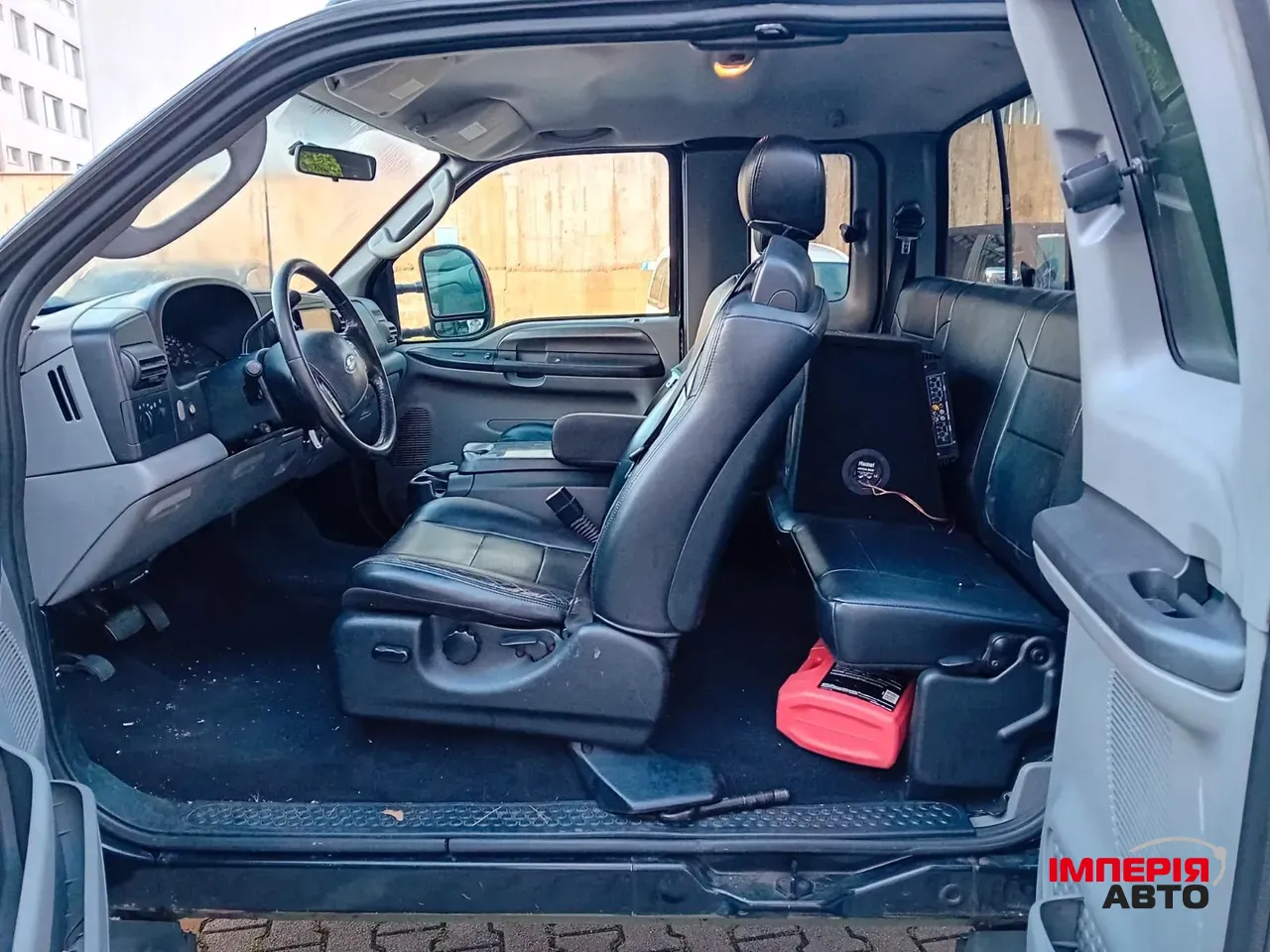 Ford F-150 - фото 7