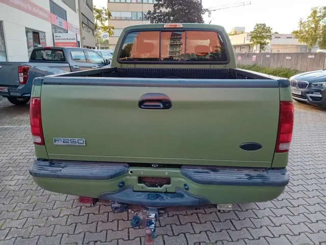 Ford F-150 - фото 4
