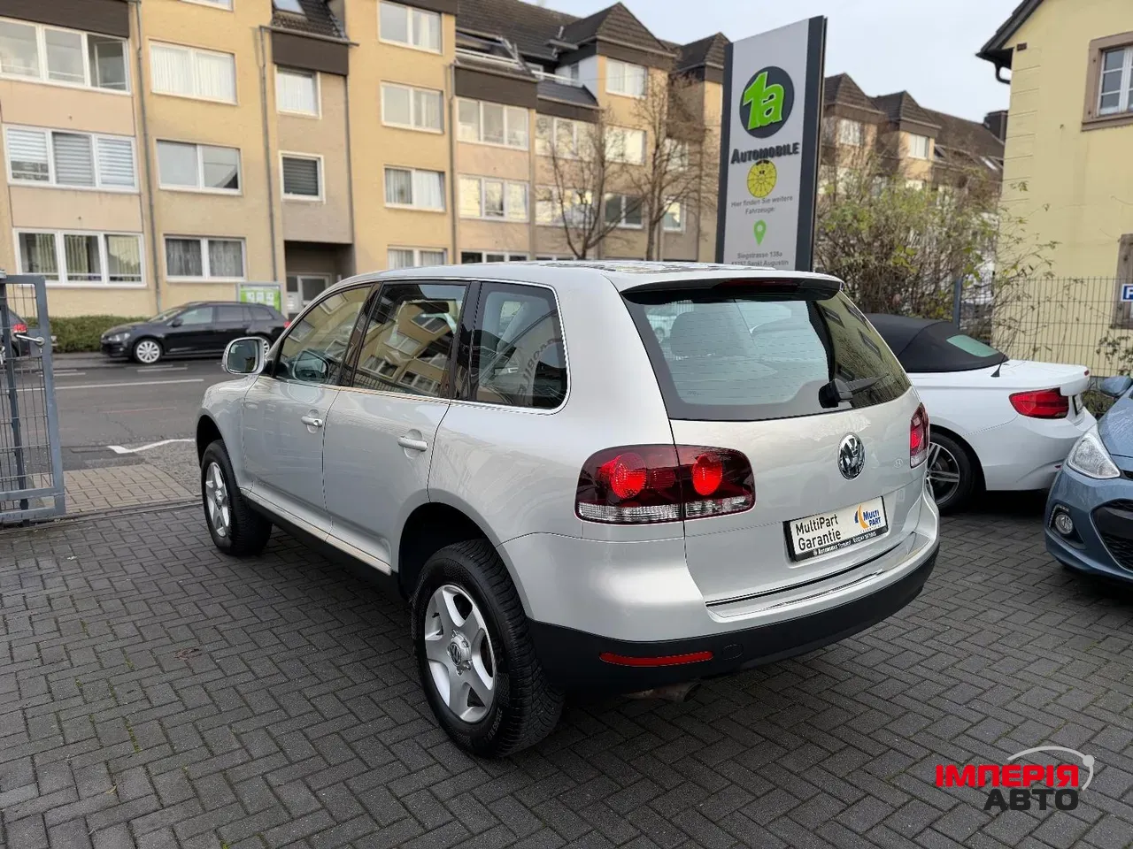 Volkswagen Touareg - фото 5