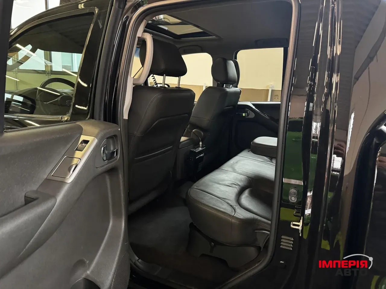 Nissan Navara (Frontier) - фото 2