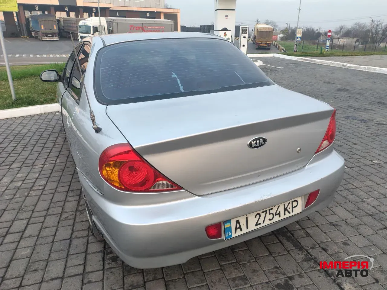 Kia Sephia - фото 6