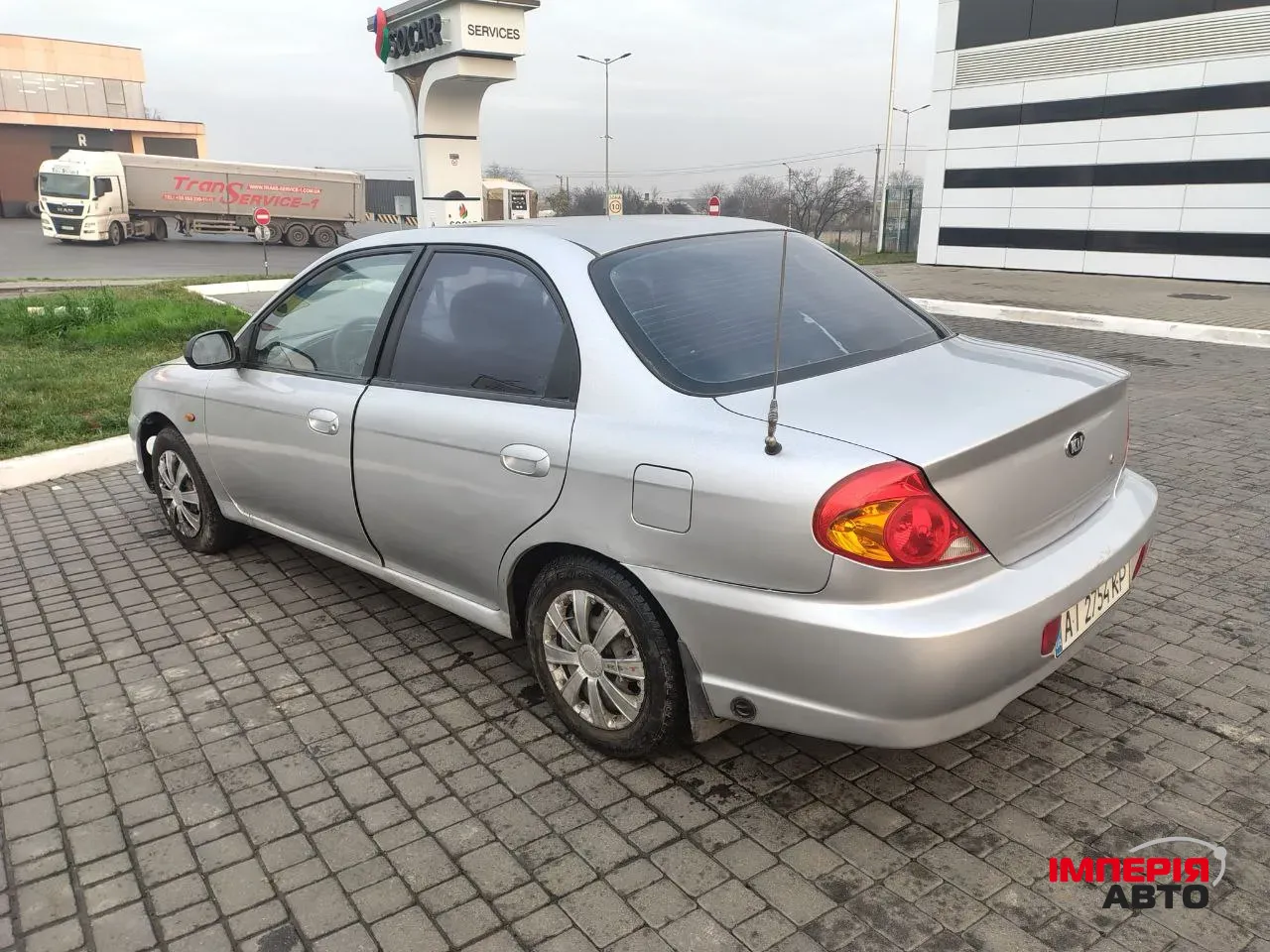 Kia Sephia - фото 8