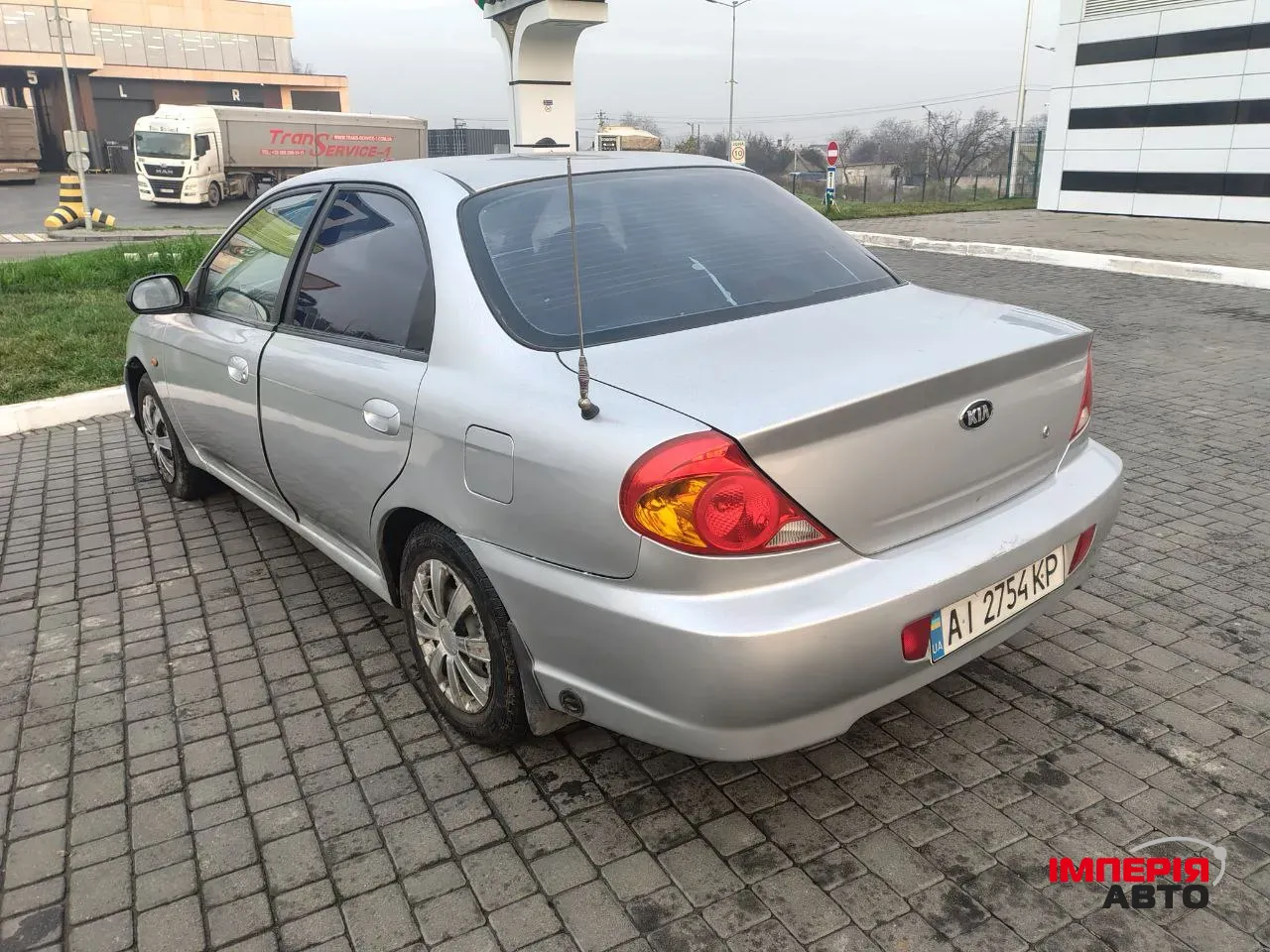 Kia Sephia - фото 5